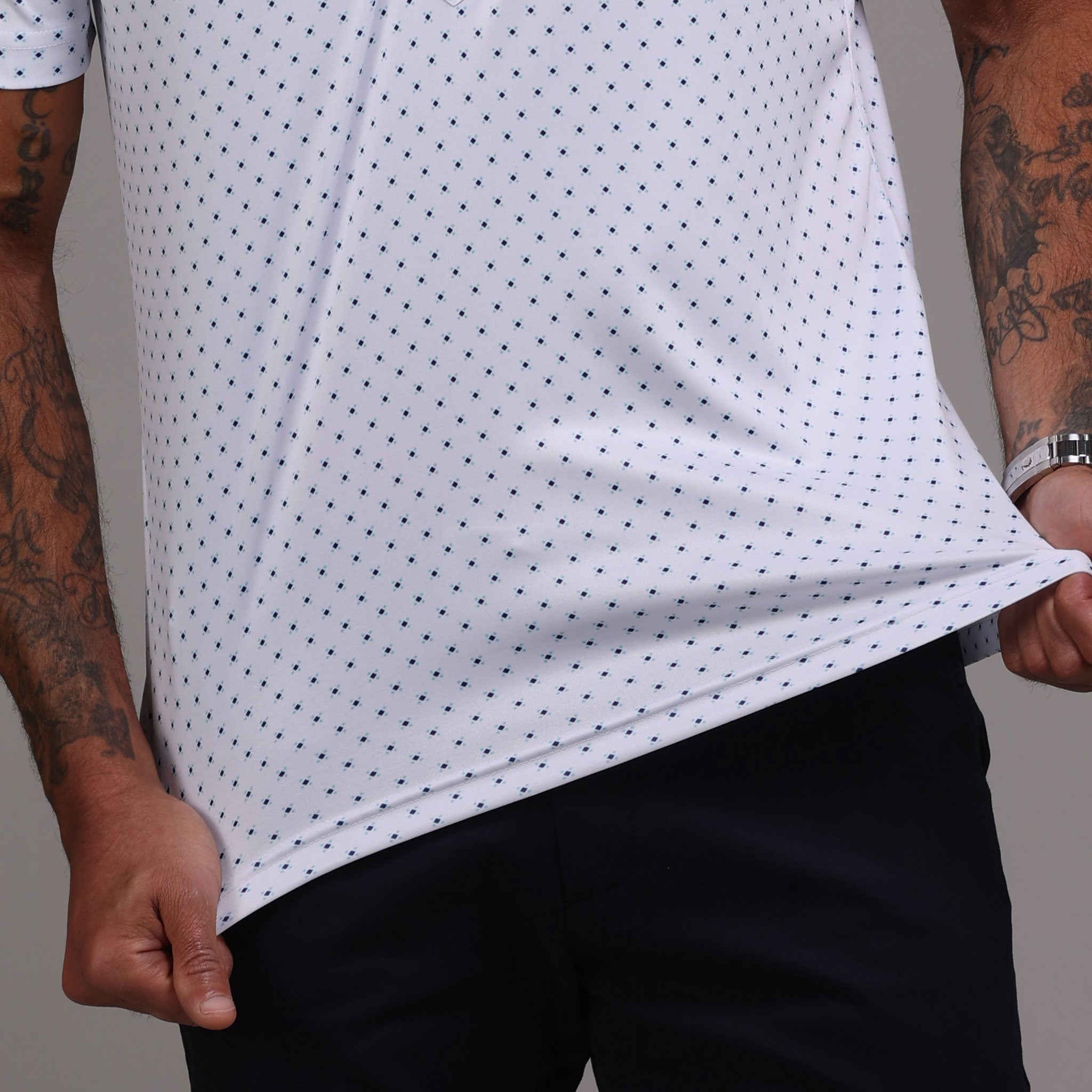 Semi-Spread Collar Polo White Pebble Beach 5 Diamond Relaxed